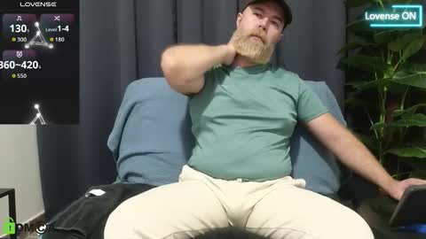 Snapshot of meaty_roll chatting on 27, 10, 2025 Meaty Roll online show from 27, 10, 2025