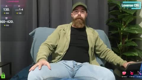 Snapshot of meaty_roll chatting on 21, 11, 2025 Meaty Roll online show from 21, 11, 2025