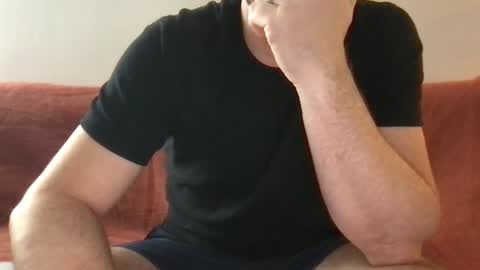 Snapshot of mecc2c chatting on 10, 2, 2025 mecc2c online show from 10, 2, 2025