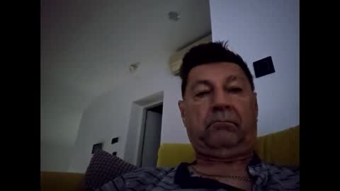 medeni62 online show from 2, 10, 2025