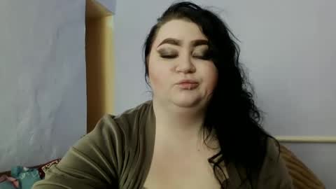 Snapshot of medjik_lool chatting on 2, 1, 2025 Oltereodora-lima online show from 2, 1, 2025