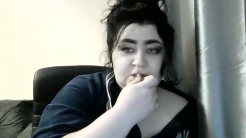 Snapshot of medjik_lool chatting on 22, 1, 2025 Oltereodora-lima online show from 22, 1, 2025