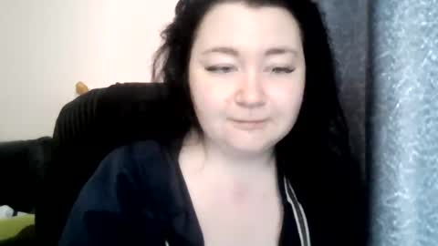 Snapshot of medjik_lool chatting on 3, 11, 2025 Oltereodora-lima online show from 3, 11, 2025