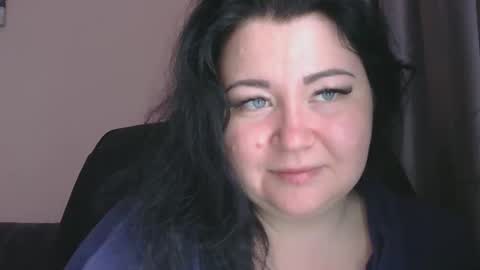 Snapshot of medjik_lool chatting on 5, 12, 2025 Oltereodora-lima online show from 5, 12, 2025