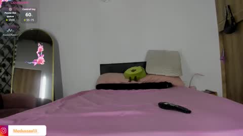 medussa13 online show from 25, 2, 2026