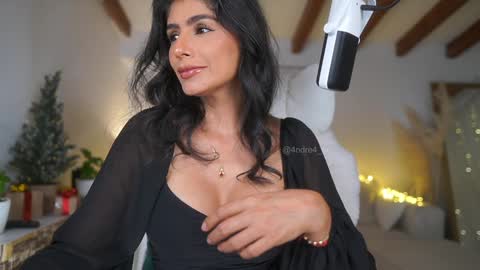 Andrea  online show from 11, 12, 2024