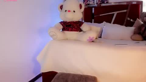 Snapshot of meelanyalejandraa chatting on 16, 7, 2026 MelanyAlejandra online show from 16, 7, 2026