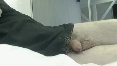 meforu21 online show from 23, 1, 2025