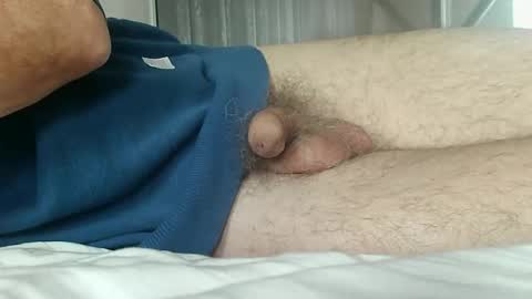 meforu21 online show from 6, 10, 2025