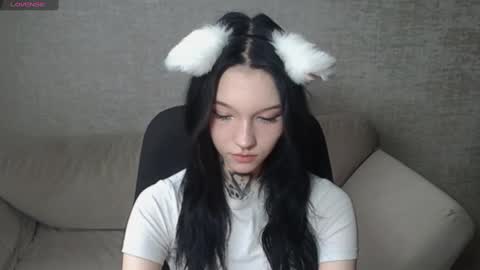 Snapshot of mefwhore chatting on 28, 2, 2025 mefwhOre online show from 28, 2, 2025