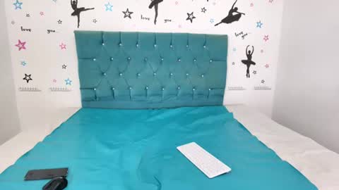 megaan_sexxx online show from 11, 6, 2026