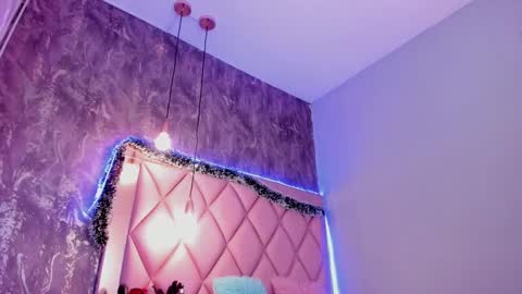 M E G A N online show from 27, 12, 2024