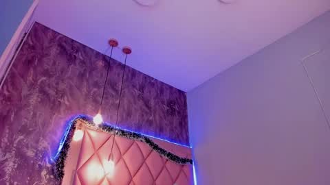 M E G A N online show from 28, 12, 2024