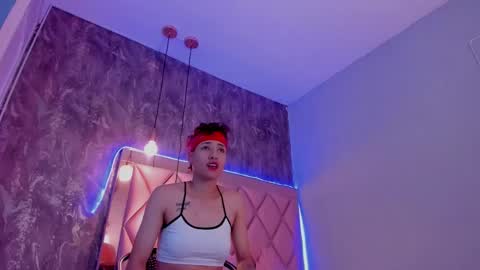 M E G A N online show from 4, 1, 2025