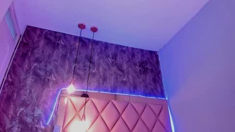 M E G A N online show from 4, 1, 2025