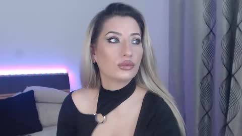 Megan Blazee  online show from 14, 1, 2025