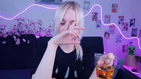 Megan and Anna online show from 17, 1, 2026