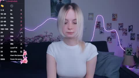 Megan and Anna online show from 22, 3, 2026