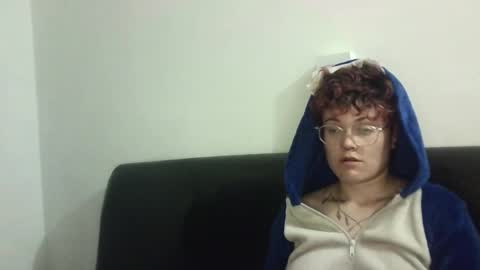 Megan and sophi online show from 2, 2, 2025