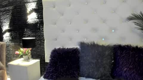     online show from 28, 12, 2024