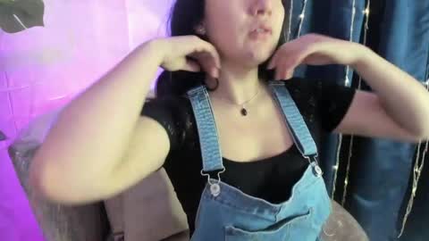     online show from 28, 5, 2026