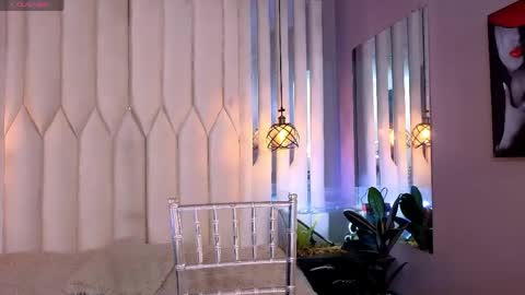 megan do santos online show from 15, 4, 2026