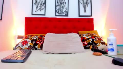 Snapshot of megan_fox_22 chatting on 1, 2, 2025 Megan online show from 1, 2, 2025
