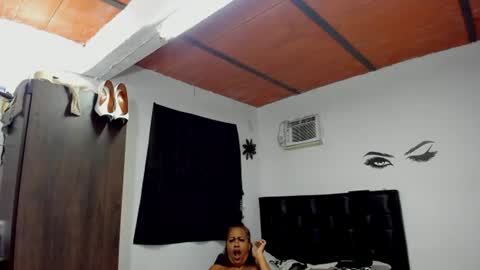 Snapshot of megan_greyxx chatting on 9, 7, 2026 megan_greyxx online show from 9, 7, 2026