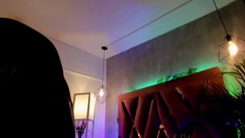    online show from 7, 2, 2025