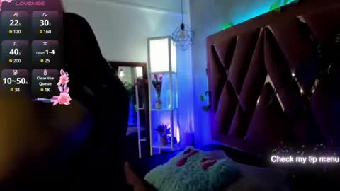    online show from 22, 2, 2025