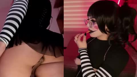 Snapshot of megan_moore__ chatting on 31, 10, 2025 online show from 31, 10, 2025