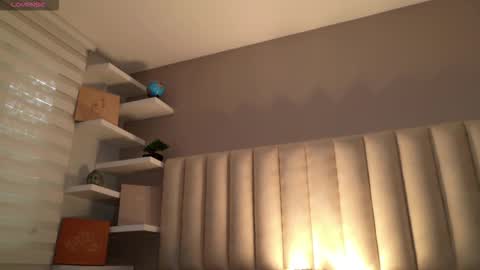 Snapshot of megan_moore__ chatting on 26, 11, 2025 online show from 26, 11, 2025