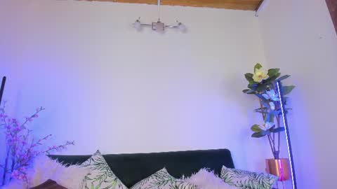 megan_shyne online show from 22, 6, 2026