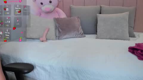 Snapshot of megan_sofiaa_ chatting on 3, 3, 2026 Megan online show from 3, 3, 2026