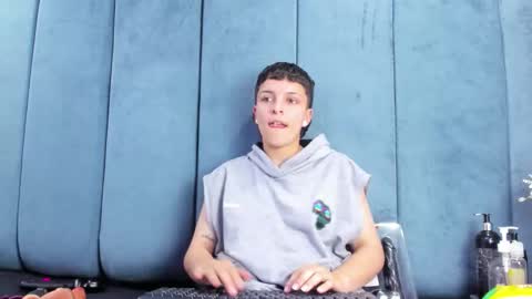 megan_thompsonn_ online show from 15, 2, 2026