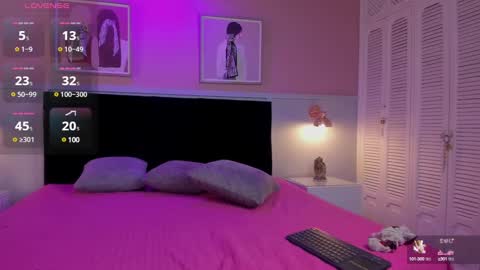 Jazmin  online show from 3, 12, 2024