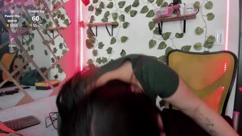 Snapshot of megan_xoxo1 chatting on 21, 1, 2025 Megan online show from 21, 1, 2025