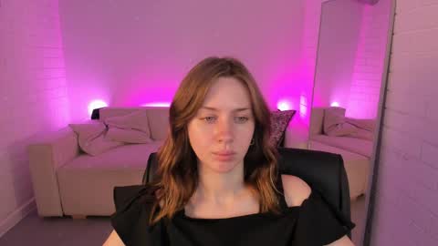 Snapshot of meganclapp chatting on 13, 5, 2026 Megan online show from 13, 5, 2026