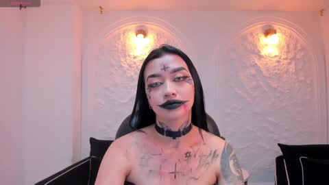 Snapshot of megancross1 chatting on 1, 11, 2025 Megan Cross online show from 1, 11, 2025