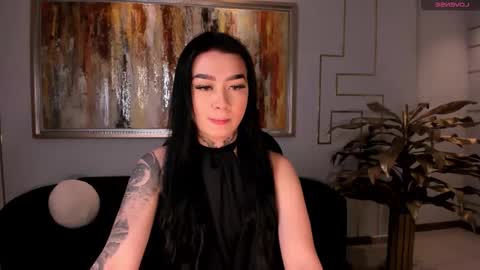 Snapshot of megancross1 chatting on 25, 11, 2025 Megan Cross online show from 25, 11, 2025