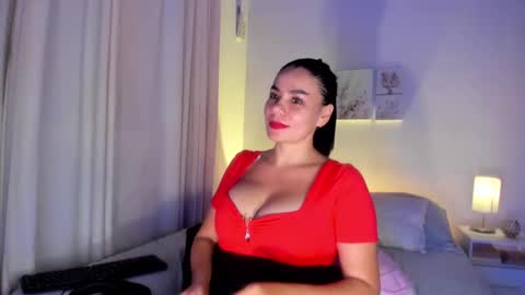 Megan M online show from 12, 12, 2024