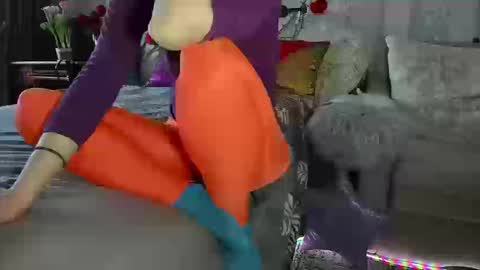 Nicki--------- Welcome to my Room online show from 5, 3, 2026