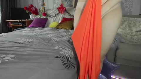 Nicki--------- Welcome to my Room online show from 19, 3, 2026