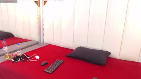 meganlarsson online show from 6, 10, 2025