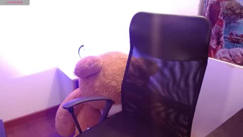 MEGAN online show from 18, 2, 2025