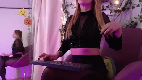 MEGAN online show from 31, 10, 2025