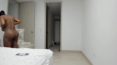 meganmir1 online show from 10, 11, 2025