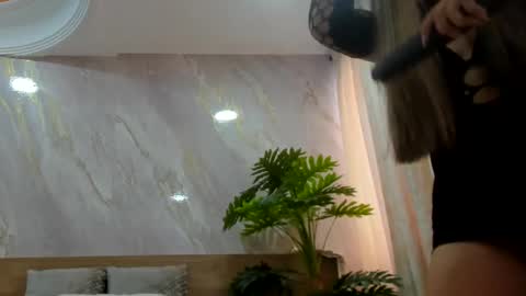 Megan online show from 17, 10, 2025