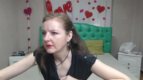 MeganPirs online show from 6, 4, 2026