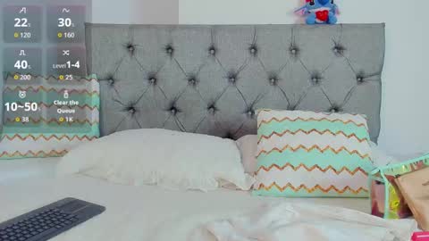 megansammy online show from 23, 11, 2025